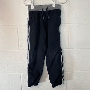 Osh Kosh B'Gosh Toddlers Black Lined Joggers 5T